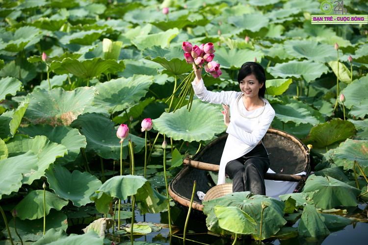 1307673420-a-khoi-hong-anh-22